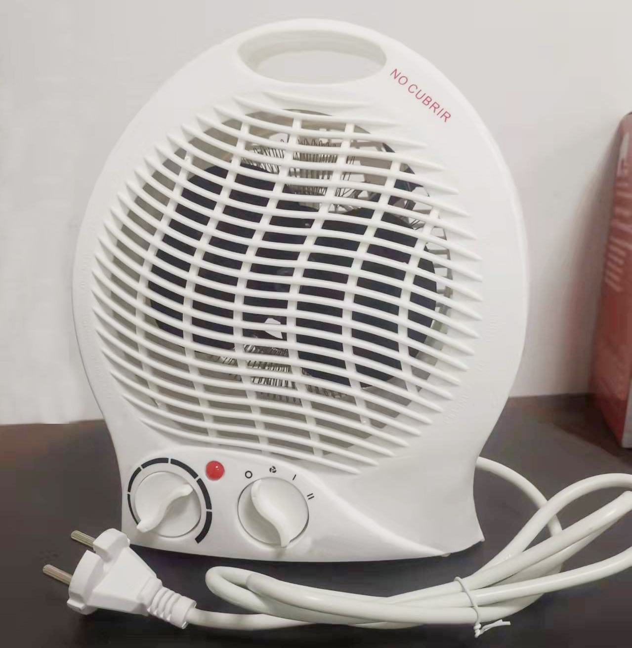 Compact Twin-Function Mini Heater and Cooler with Three Warmth Settings